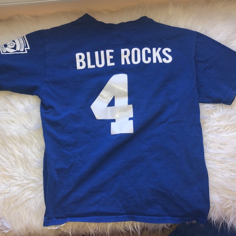 T-shirt - Picture 2 of 3